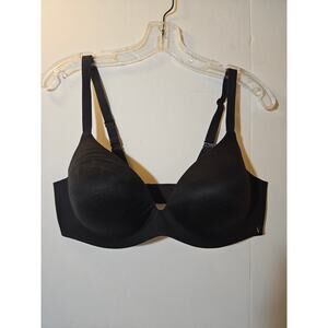 Victoria's Secret Black lined semi demi wire free bra Size 38C wireless